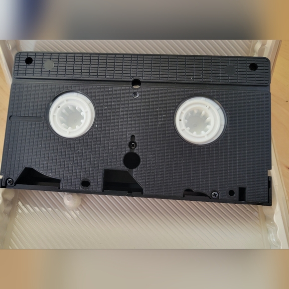 VTG The Tale of Samuel Whiskers / The Roly-Poly Pudding VHS 1993 Clamshell - Picture 7 of 10